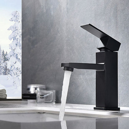 Waschtischarmatur aus Edelstahl mit schwarzer Lackierung