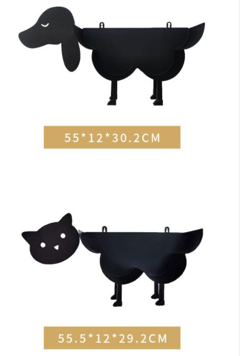 Toilet roll holder with animal motif