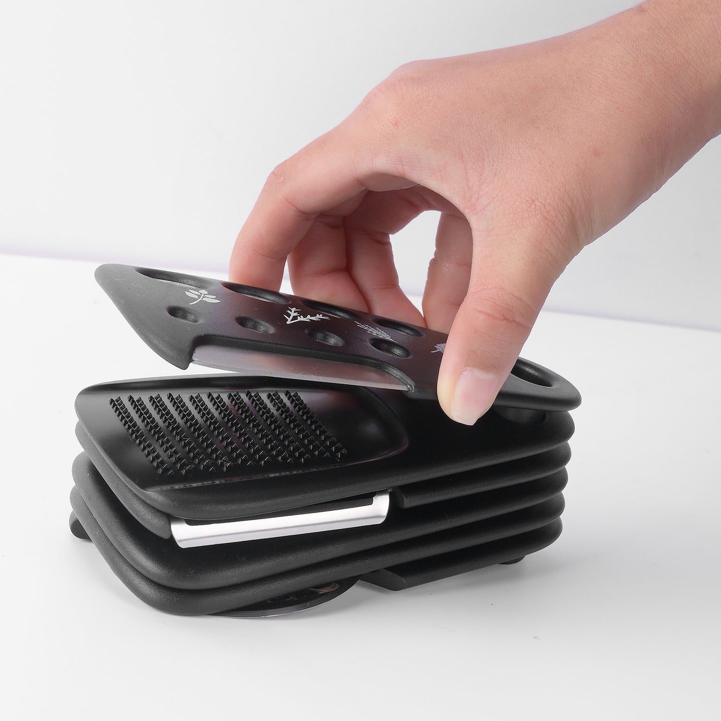 Stackable Kitchen Tools - 6 Useful Gadgets in one Set